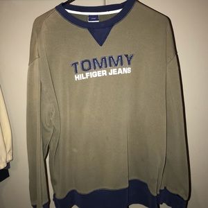 Thirfted Tommy sweater